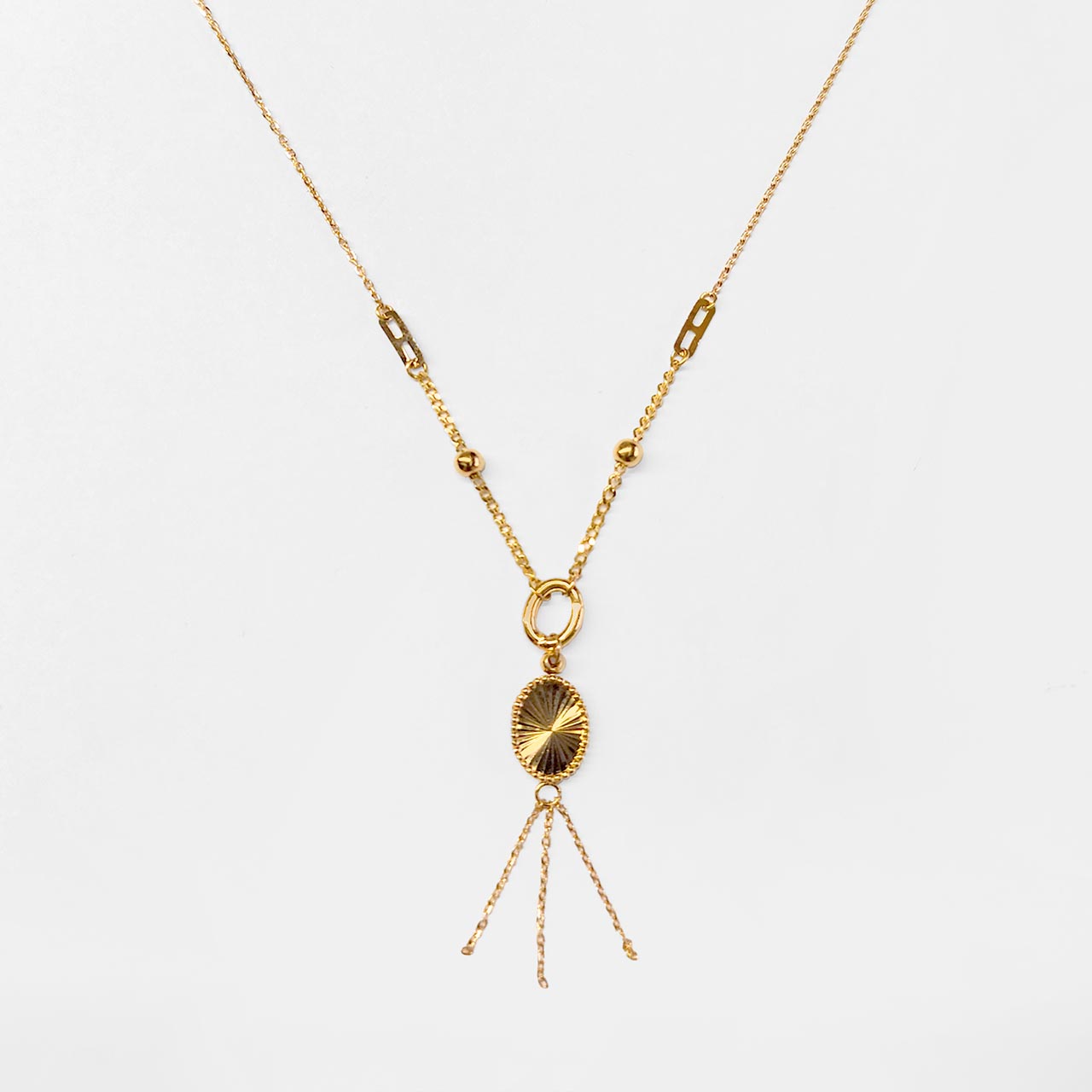 گردنبند بیضی ریش‌دار