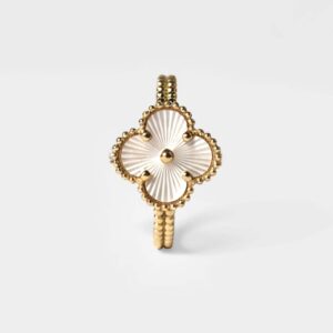 انگشتر طرح ونکلیف