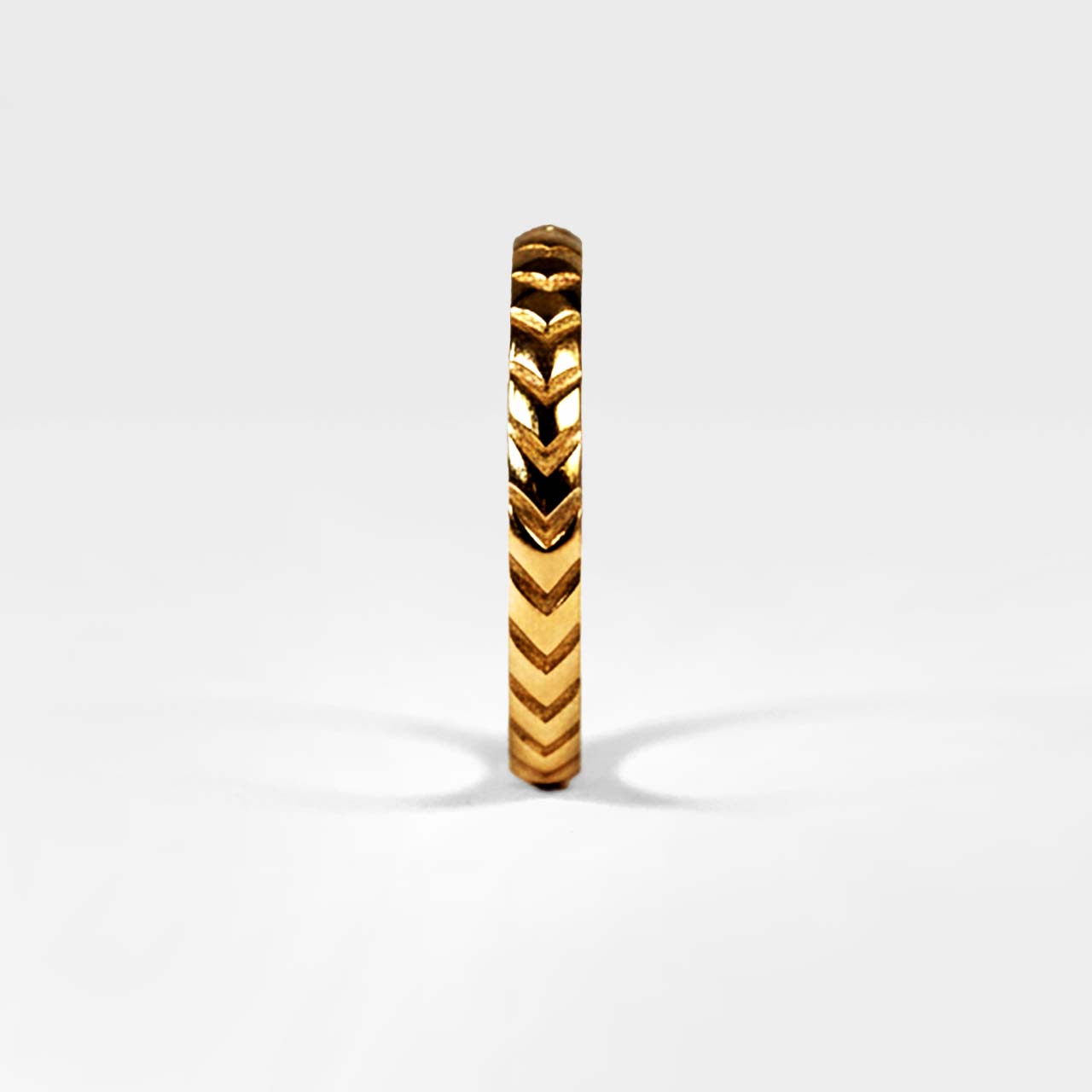 انگشتر پیکانی