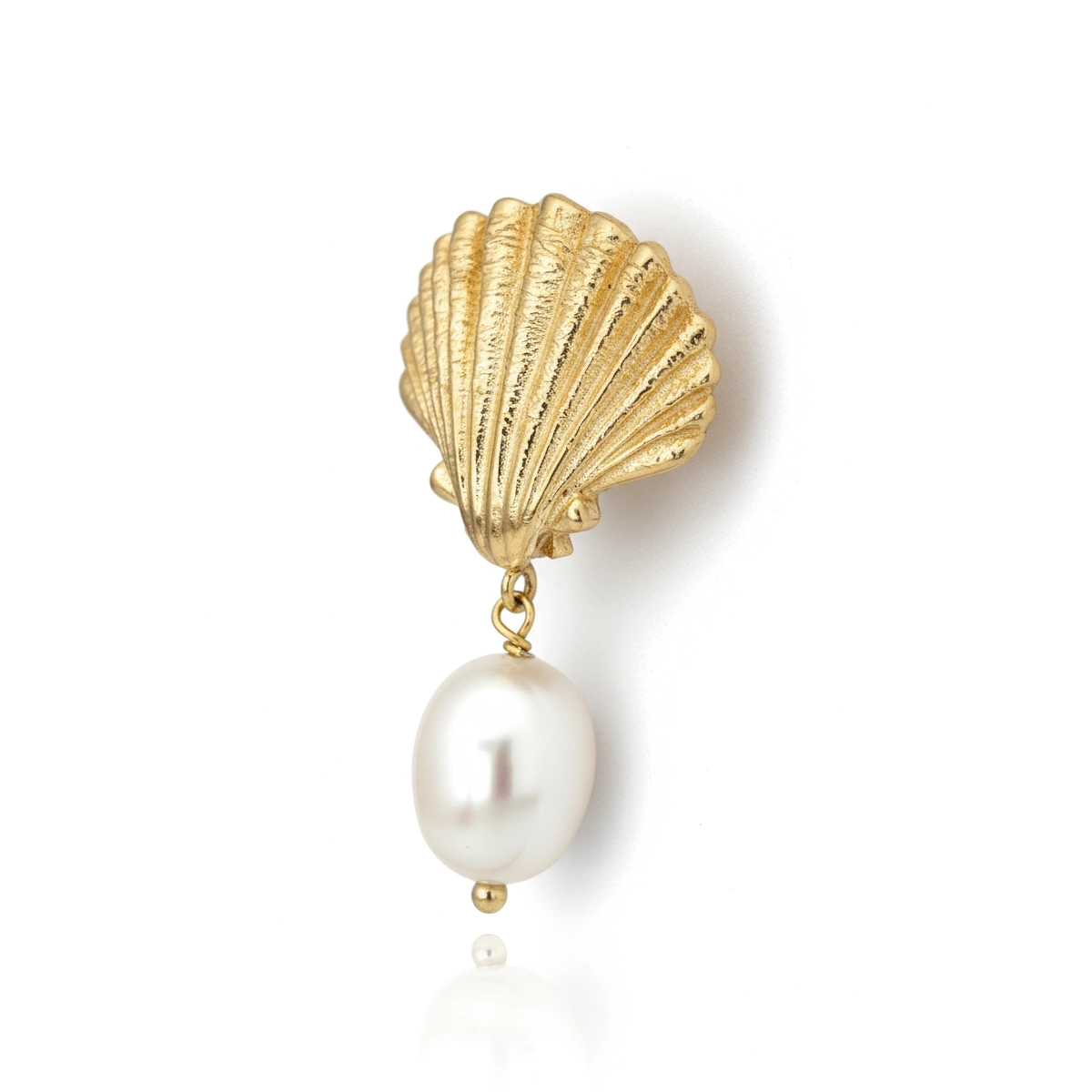 گوشواره طلا میخی صدف باروک