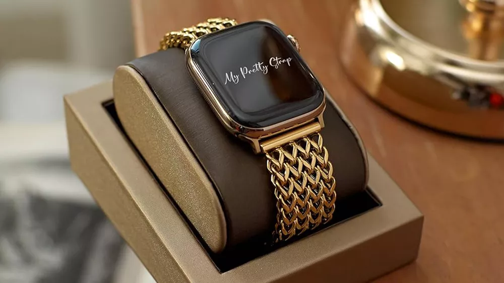 ساعت Michele Apple Watch Band با قاب و بند طلایی داخل جعبه