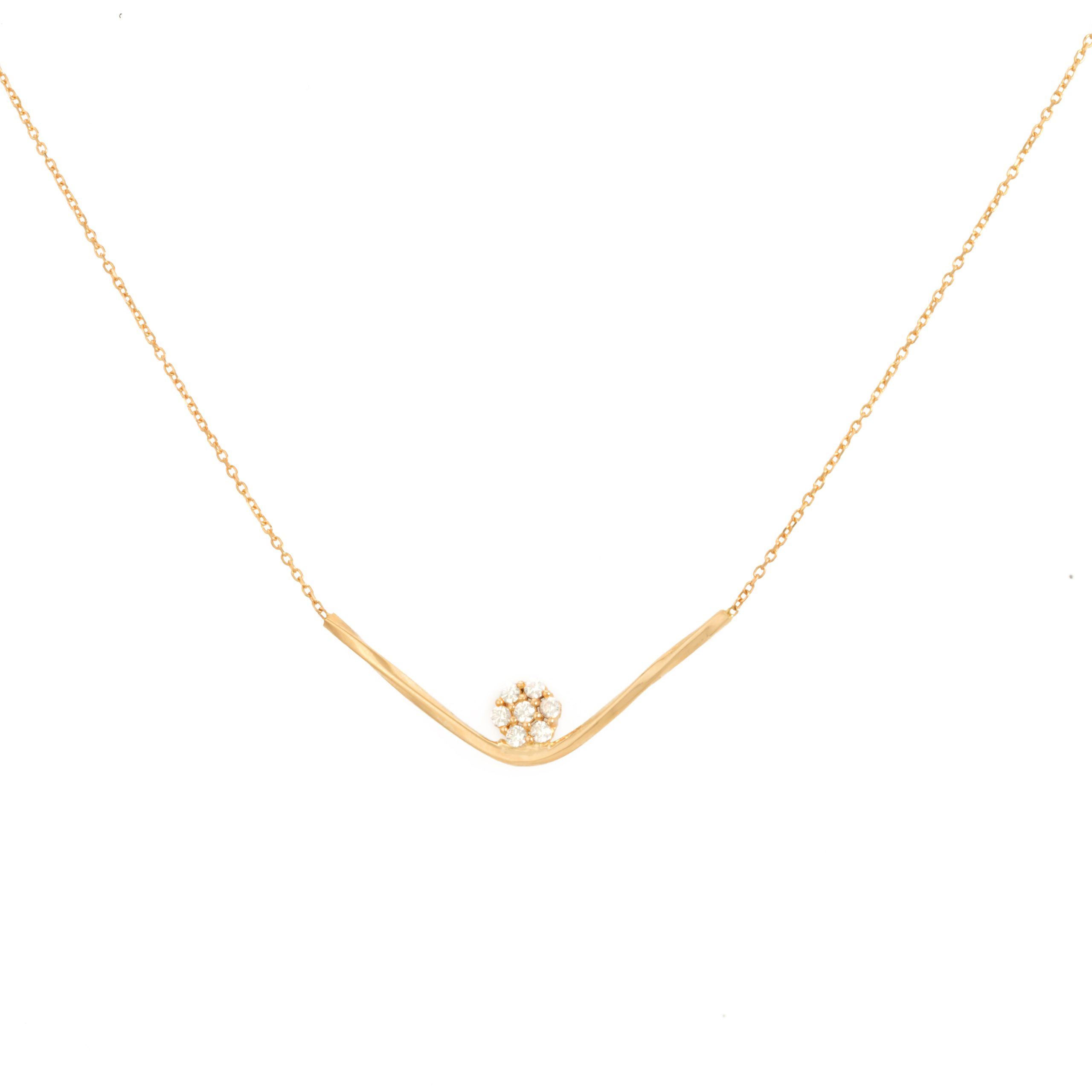 گردنبند زنانه طلا ۱۸ عیار طرح لاین و گل نگین دار