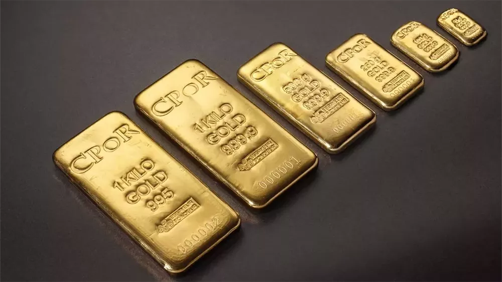 چندین شمش طلا از شمش ۱ کیلویی تا شمش ۵۰ گرمی