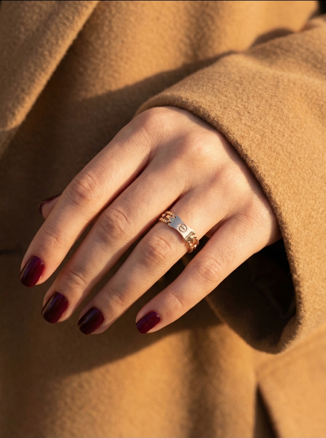 انگشتر زنانه طلا ۱۸ عیار لاو