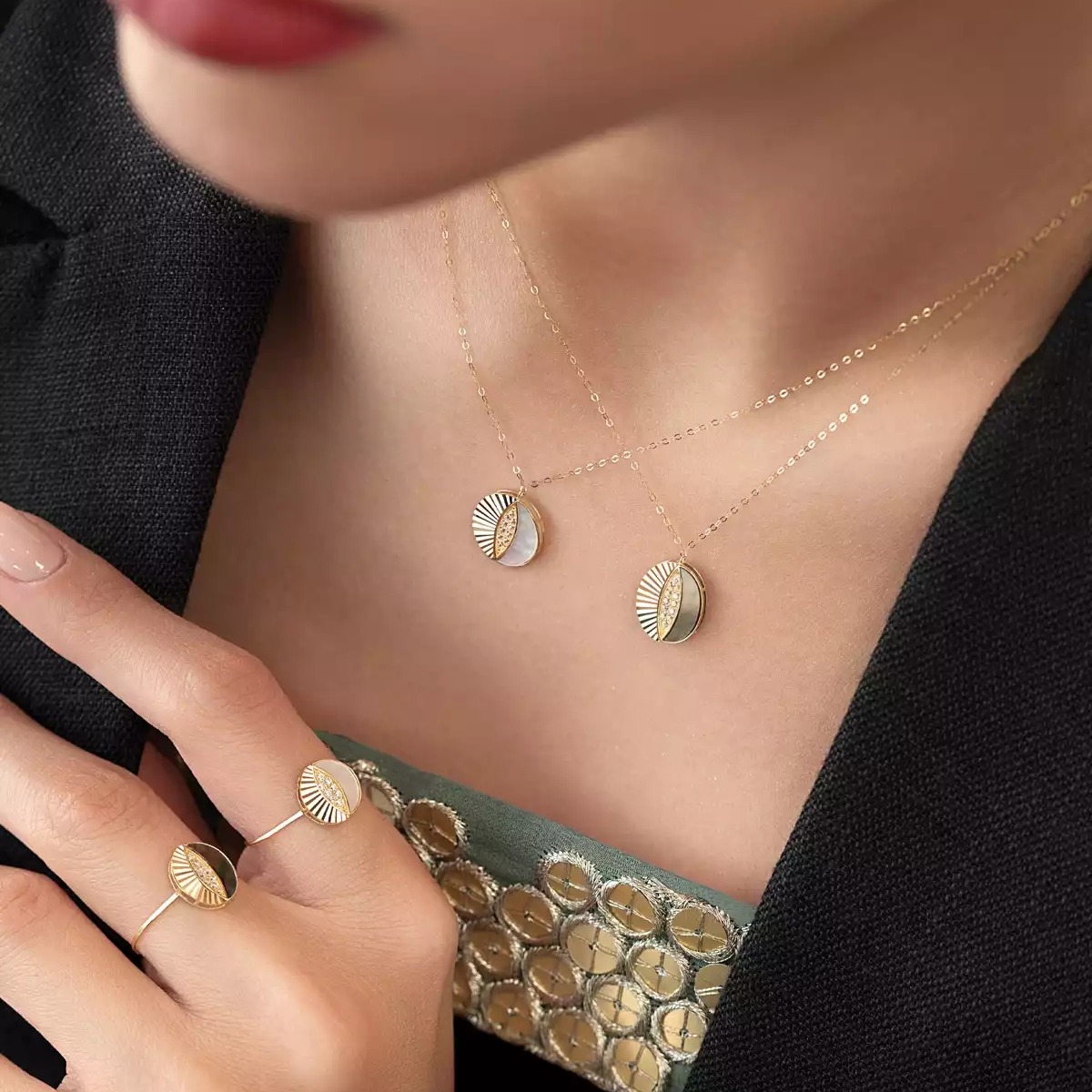 انگشتر طلا نگین دار دایره میناکاری آیریس