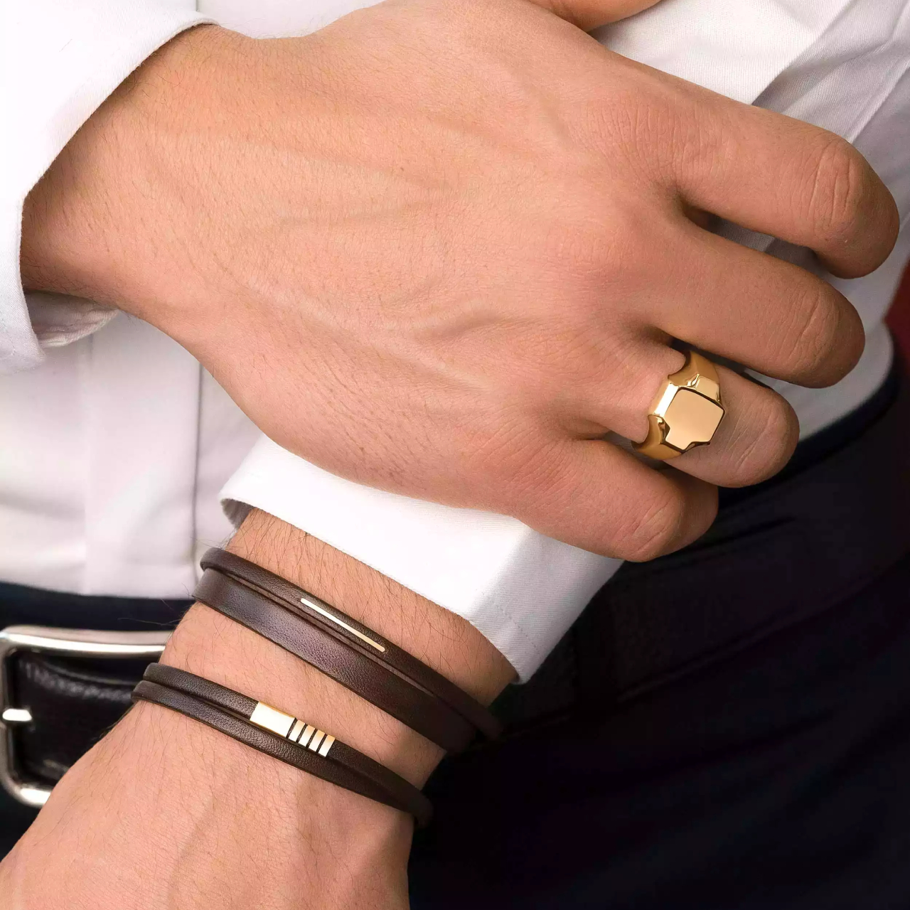 دستبند چرم طلا مردانه مدل زیگما