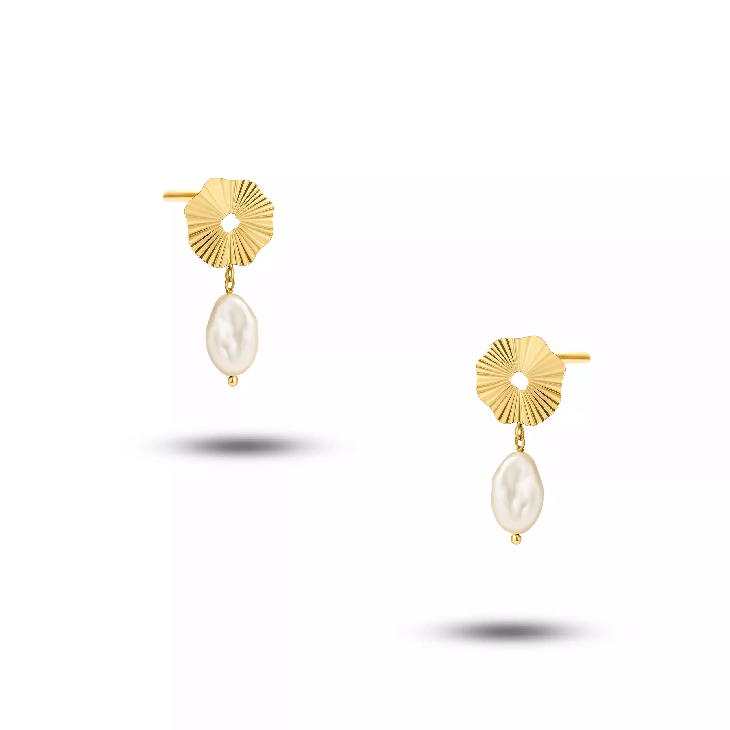 گوشواره طلا دایره تراش و مروارید باروک