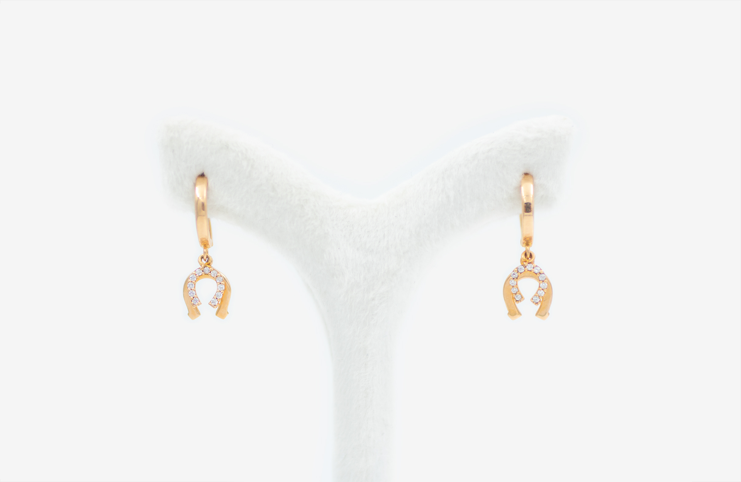 گوشواره طلا 18 عیار زنانه مدل روکو نعل