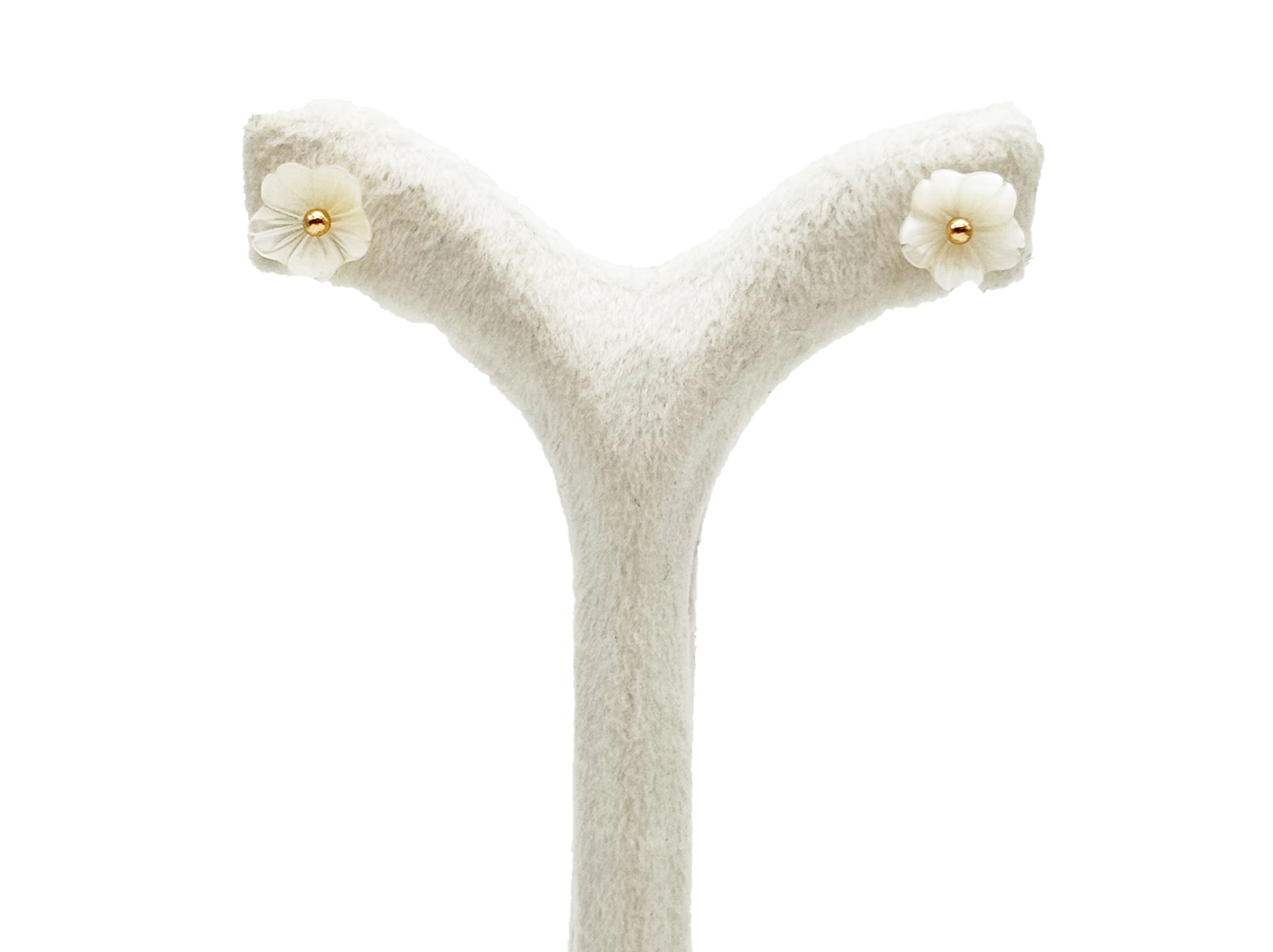 گوشواره طلا 18 عیار زنانه مدل گل صدفی