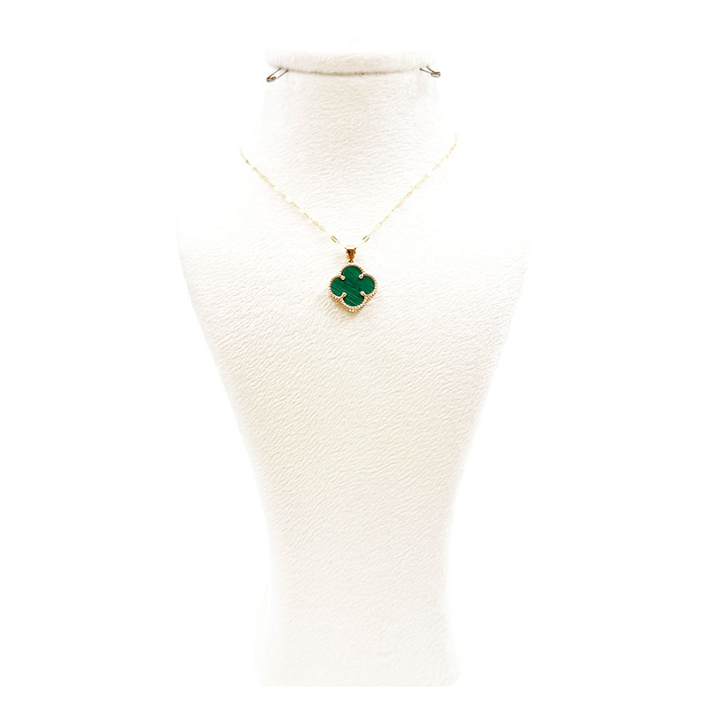 آویز طلا زنانه مدل ونکلیف سبز