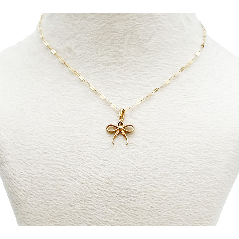 آویز طلا زنانه مدل پاپیون