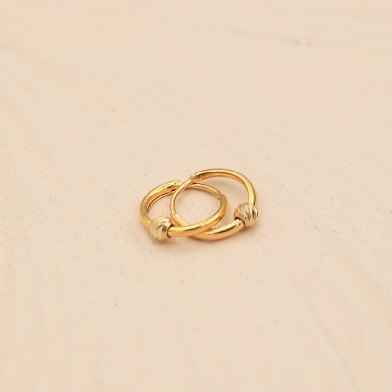 گوشواره طلا زنانه 18 عیار مدل کروی 1 گوی طلایی کد F26